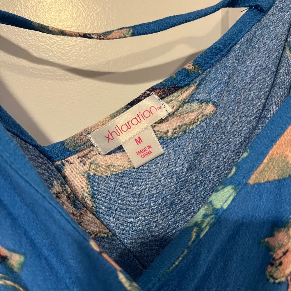 Spring dress bundle (3 dresses) - Picture 3 of 7
